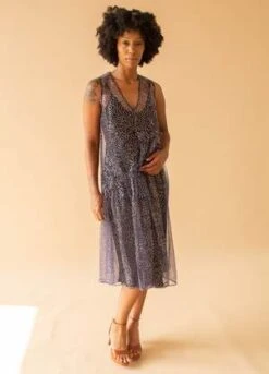 Ali GoldenV-Neck Sequin Ruffle Dress - Black Sequin 10 Ali GoldenV-Neck Sequin Ruffle Dress - Black Sequin -CYNTHIA Clothing Shop Ali Golden V Neck Sequin Ruffle Dress 20231020200116