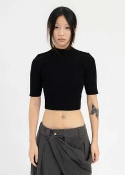 Hyein SeoKNITTED CROP TOP - BLACK