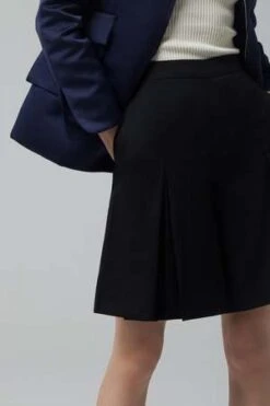 JING YUJing Yu Wool Shorts - Black -CYNTHIA Clothing Shop BLACK WOOL SHORTS 20230506202516