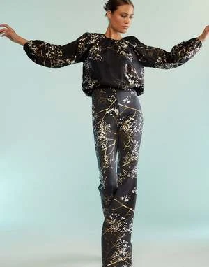 CYNTHIA ROWLEYBonded Fit And Flare Pants - Black/Gold 4 CYNTHIA ROWLEYBonded Fit And Flare Pants - Black/Gold - Image 2