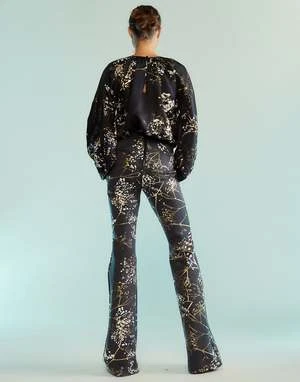 CYNTHIA ROWLEYBonded Fit And Flare Pants - Black/Gold 6 CYNTHIA ROWLEYBonded Fit And Flare Pants - Black/Gold - Image 4