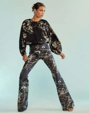 CYNTHIA ROWLEYBonded Fit And Flare Pants - Black/Gold 7 CYNTHIA ROWLEYBonded Fit And Flare Pants - Black/Gold - Image 5