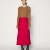 By Malene BirgerBoshun Skirt - Jester Red 1 By Malene BirgerBoshun Skirt - Jester Red -CYNTHIA Clothing Shop Boshun Skirt 20230923034153