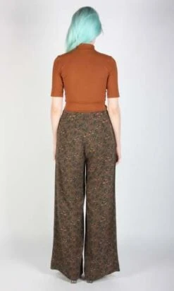 Birds Of North AmericaBowerbird Pant - Greenwood 13 Birds Of North AmericaBowerbird Pant - Greenwood -CYNTHIA Clothing Shop Bowerbird Pant Greenwood 20230713001048 2