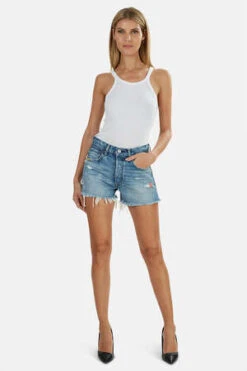 MOUSSYCalumet Shorts - Blue 11 MOUSSYCalumet Shorts - Blue -CYNTHIA Clothing Shop Calumet Shorts Blue 20220811043550 2