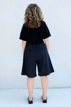 CorderaTailoring Bermuda Shorts - Night 10 CorderaTailoring Bermuda Shorts - Night -CYNTHIA Clothing Shop Cordera Tailoring Bermuda Shorts Night 20230709093830 1