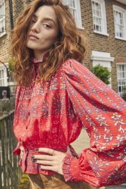 Hunter BellCrockett Top - Essex Block Border Red