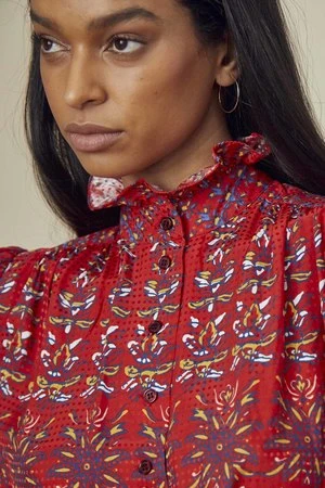 Hunter BellCrockett Top - Essex Block Border Red 5 Hunter BellCrockett Top - Essex Block Border Red - Image 3