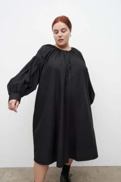 KowtowElliot Dress -CYNTHIA Clothing Shop Elliot Dress 20230403210250 1