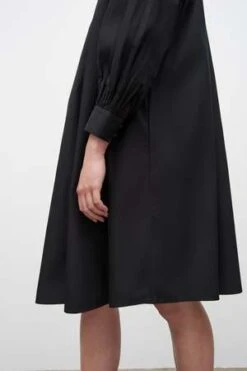 KowtowElliot Dress -CYNTHIA Clothing Shop Elliot Dress 20230403210250 3