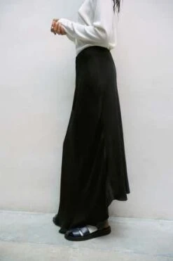 New Products -CYNTHIA Clothing Shop FLUID ASYMMETRIC SKIRT 20230923140655