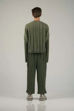 Nin StudioFoundation Top - Moss -CYNTHIA Clothing Shop FOUNDATION TOP 20231010215840 3