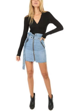 GRLFRNDAva Mini Skirt - Strap Me In -CYNTHIA Clothing Shop GRLFRND Ava Mini Skirt 20220811072945 4