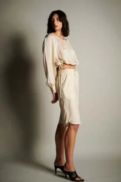 KES NYCTime Out Silk Bermuda - Limestone -CYNTHIA Clothing Shop KES Time Out Silk Bermuda Limestone 20220623042304 2