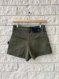 Veronica BeardLANNY SHORT - ARMY GREEN -CYNTHIA Clothing Shop LANNY SHORT 20230509184950