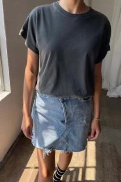 Le Bon ShoppeEase Tee - Mushroom 8 Le Bon ShoppeEase Tee - Mushroom -CYNTHIA Clothing Shop Le Bon Shoppe Ease Tee Mushroom 20230820235909