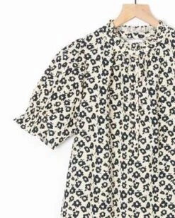 Apiece ApartLos Altos Top - Cream Floral -CYNTHIA Clothing Shop Los Altos Top Cream Floral 20230901232807 3