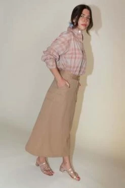 Maryam Nassir ZadehShadow Skirt - Camel 11 Maryam Nassir ZadehShadow Skirt - Camel -CYNTHIA Clothing Shop Maryam Nassir Zadeh Shadow Skirt in Camel 20220525084112 2