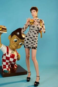 SIMONMILLERMesh Sissel Skirt - Multi 14 SIMONMILLERMesh Sissel Skirt - Multi -CYNTHIA Clothing Shop Mesh Sissel Skirt in Macadamia Black Dot Print 20231025223806 2