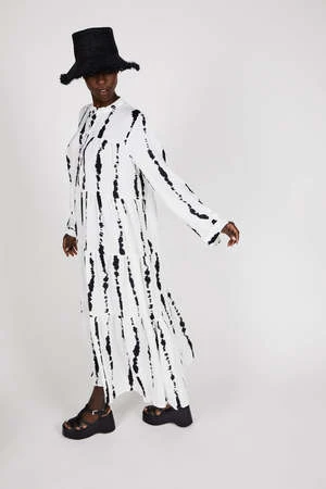 Intentionally BlankNaomi Dress - Black/White 5 Intentionally BlankNaomi Dress - Black/White - Image 3