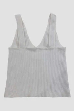 NikiBikiRIBBED V NECK CROP TOP - MULTIPLE COLORS -CYNTHIA Clothing Shop NIKI BIKI RIBBED V NECK CROP TOP MULTIPLE COLORS 20231028174508