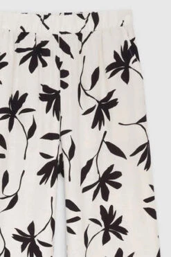 Anine BingOwen Pant - Ivory Daisy 9 Anine BingOwen Pant - Ivory Daisy -CYNTHIA Clothing Shop Owen Pant 20230614025257 1