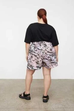 KowtowPaper Shorts - Iridescent 16 KowtowPaper Shorts - Iridescent -CYNTHIA Clothing Shop Paper Shorts 20230802055314 2