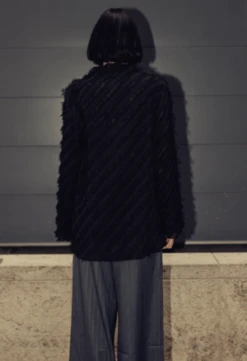 NKCPixie High Neck - Black -CYNTHIA Clothing Shop Pixie High Neck in Black 20231101105205