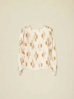 XirenaPrisca Top - Cream Ikat 11 XirenaPrisca Top - Cream Ikat -CYNTHIA Clothing Shop Prisca Top in Cream Ikat 20231030225724