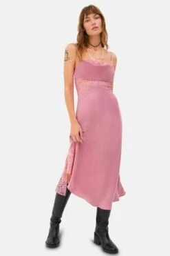 For Love & LemonsRuby Midi Dress - Mauve/Pink -CYNTHIA Clothing Shop Ruby Midi Dress Mauve Pink 20231007021121 2