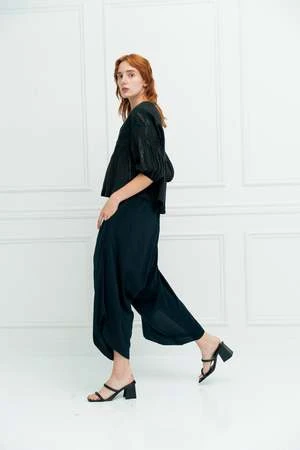 RUJUTA SHETHHarem Pants - Black 5 RUJUTA SHETHHarem Pants - Black - Image 3