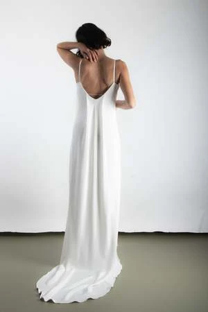 Rachel MillsSara Bridal Dress PO 6 Rachel MillsSara Bridal Dress PO - Image 4