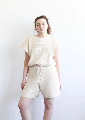 Atelier DelphineSera Short - Cream 5 Atelier DelphineSera Short - Cream - Image 3