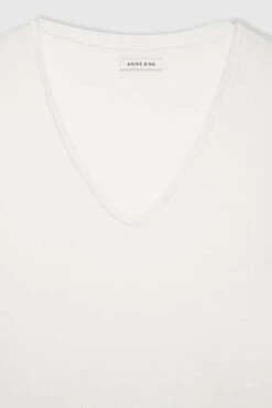 Anine BingVale Cashmere Blend Tee - Off White -CYNTHIA Clothing Shop Vale Tee in Off White Cashmere Blend 20231018212157 1