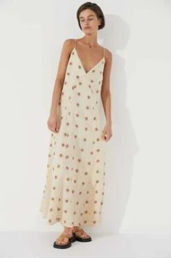 Zulu & ZephyrLinen Dress | Stone Daisy -CYNTHIA Clothing Shop Zulu Zephyr Linen Dress Stone Daisy 20230329234336 2